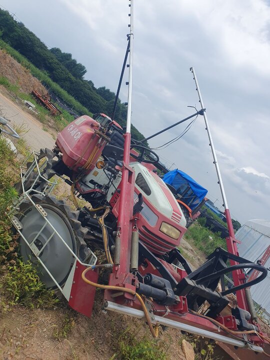 아세아 관리기 CFM-1200 (20마력) 앞좌측면
