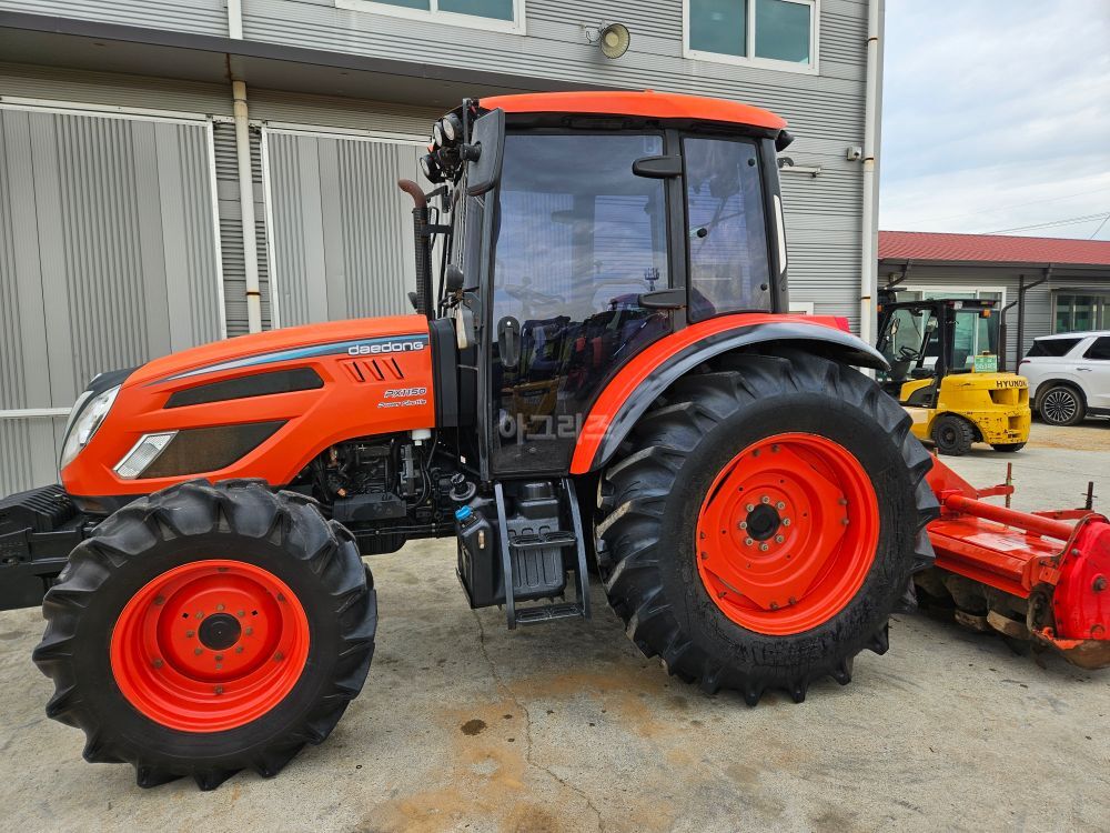 Daedong Tractor PX1150 (115hp) 뒤우측면
