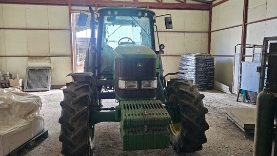 Daedong Tractor 6620 (125hp) 앞좌측면