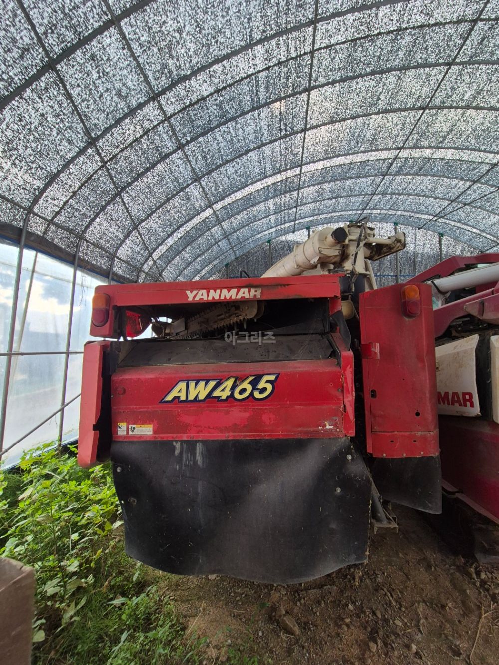 얀마 콤바인 AW465 (4조식) 뒤우측면