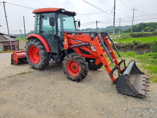 대동 트랙터 RX630 (63마력) 앞좌측면