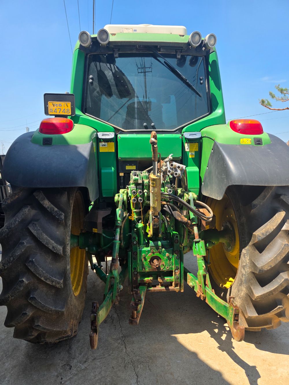 JohnDeere Tractor 6630 (125hp) 뒤우측면