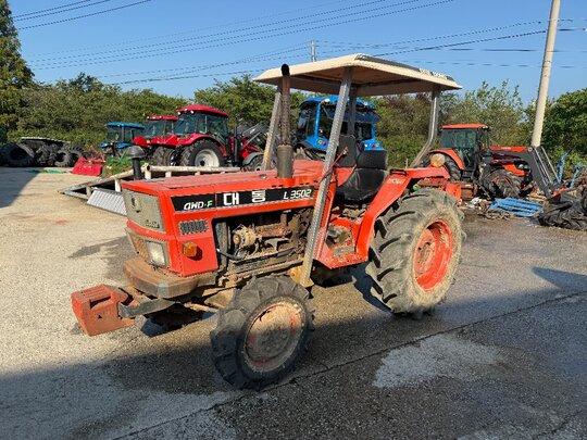 대동 트랙터 L3502 (35마력) 앞좌측면