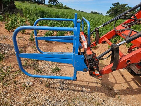 Daeho 여프로Bale Gripper S1800  앞좌측면