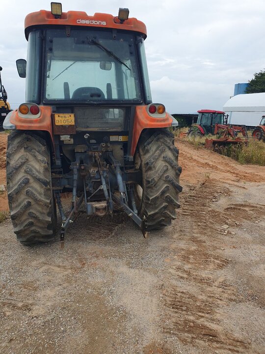 대동 트랙터 D851 (85마력) 앞좌측면
