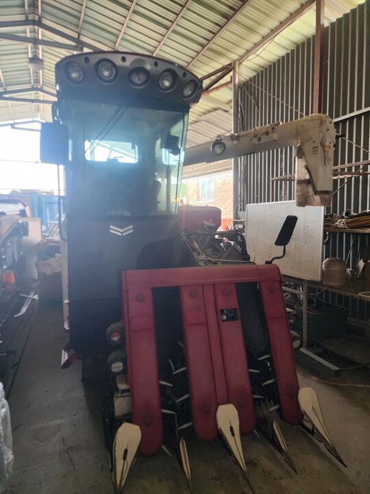Yanmar Combine Harvester YH470 (4Rows) 앞좌측면