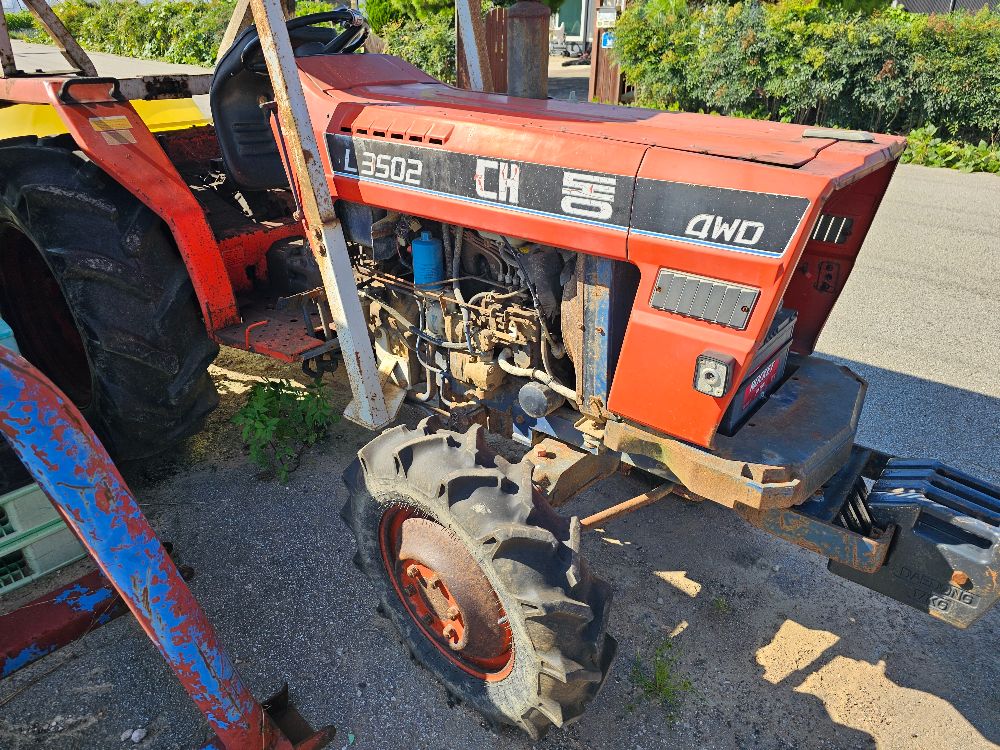 대동 트랙터 L3502 (35마력) 뒤우측면