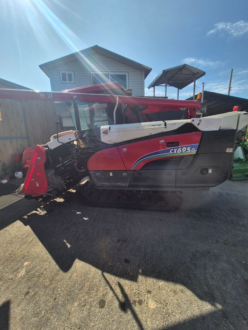 TYM Combine Harvester CX695G (6Rows) 뒤우측면
