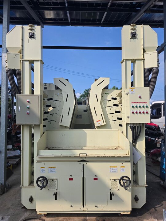발산공업 콩선별기 SB-250T 앞좌측면