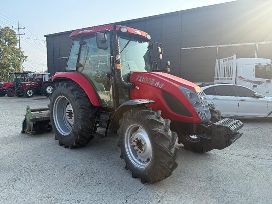 TYM 트랙터 TX1003 (102마력) 앞좌측면