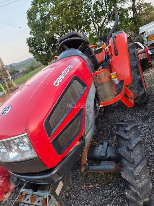 Daedong Tractor CK350 (43hp) 앞좌측면