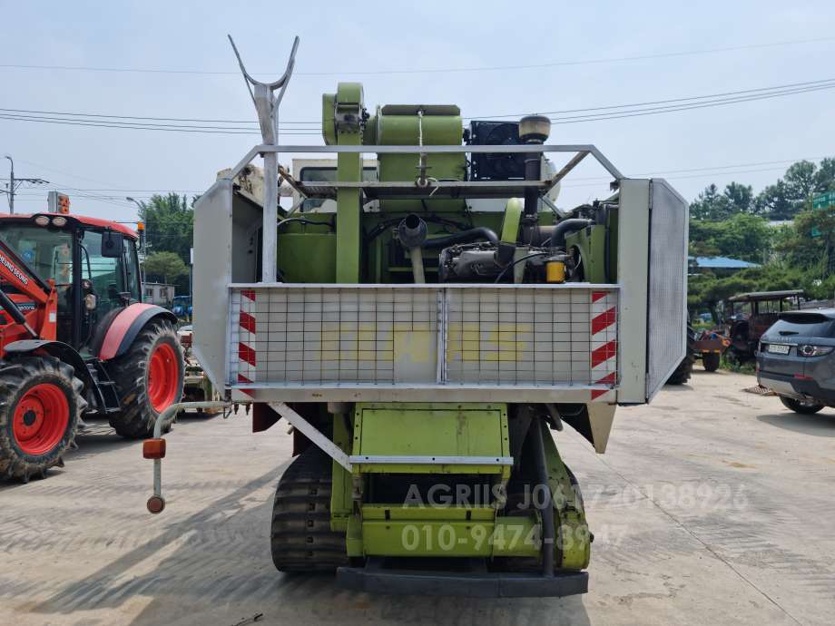 Shibaura Combine Harvester CT-2100A (보통형) 측면