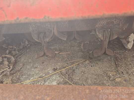  과수원잔가지파쇄기 과수원잔가지파쇄기  앞좌측면