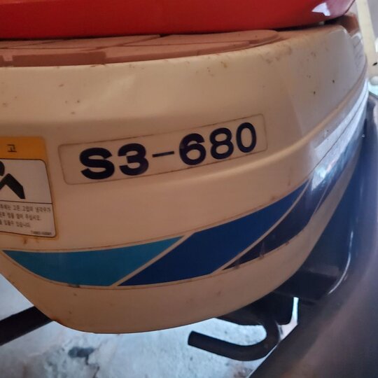 Daedong Rice transplanter S3-680 (6Rows) 앞좌측면