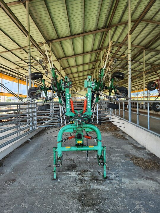  Rake AJ5700  앞좌측면