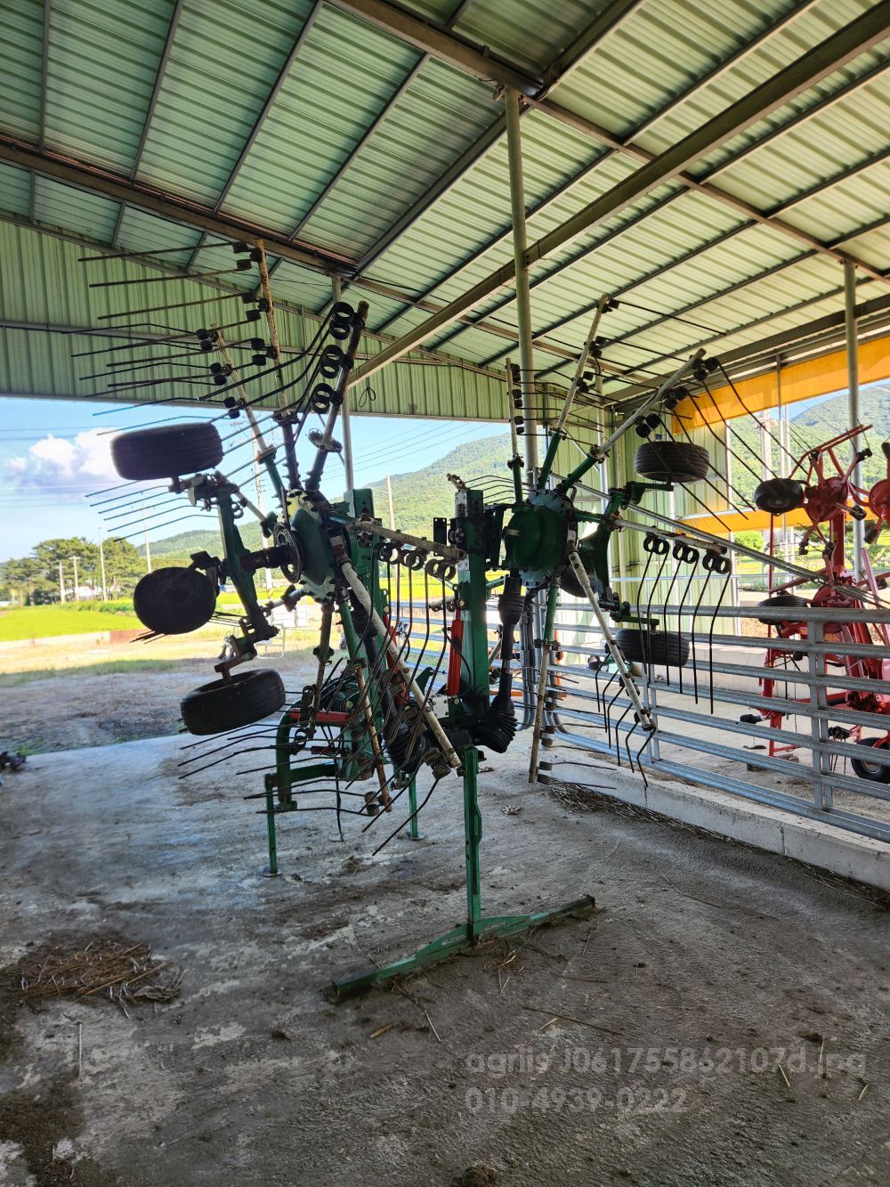  Rake AJ5700  뒤우측면