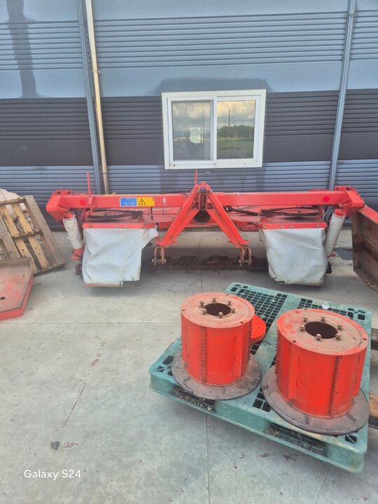  Disc Mower GMD802F  앞좌측면