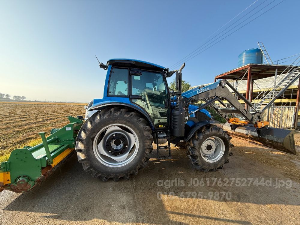 LS Tractor MT7.115 (117hp) 뒤우측면