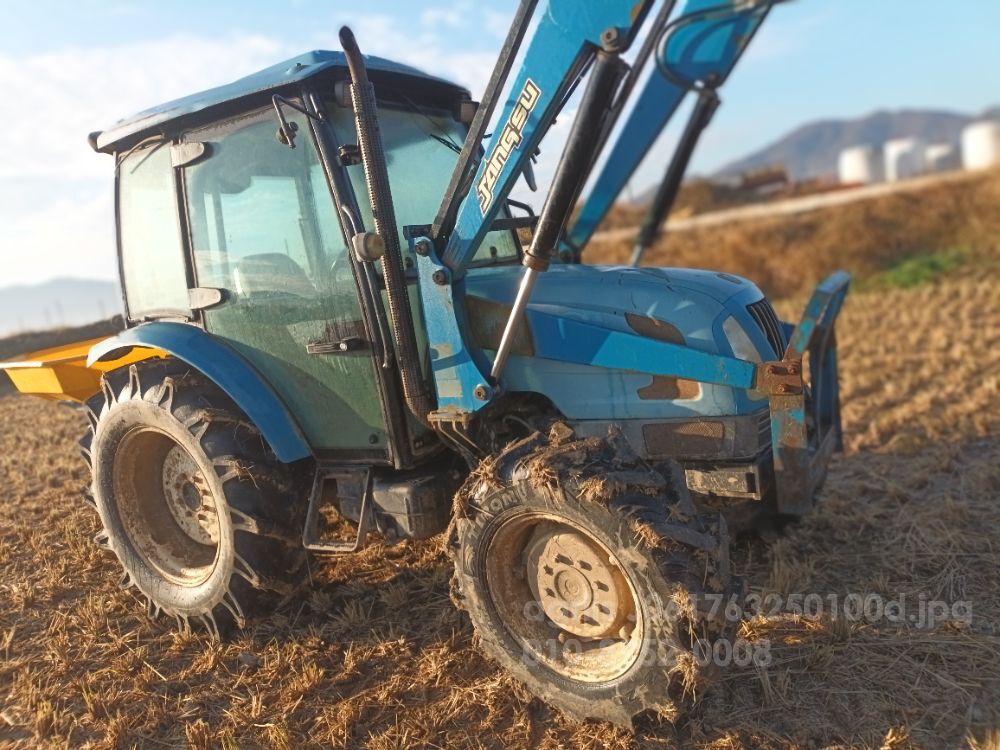 LS 트랙터 U6160 (61마력) 뒤우측면