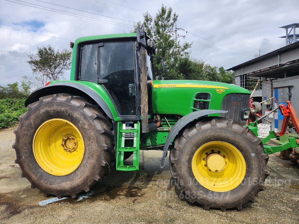 JohnDeere Tractor 7430 (165hp) 뒤우측면