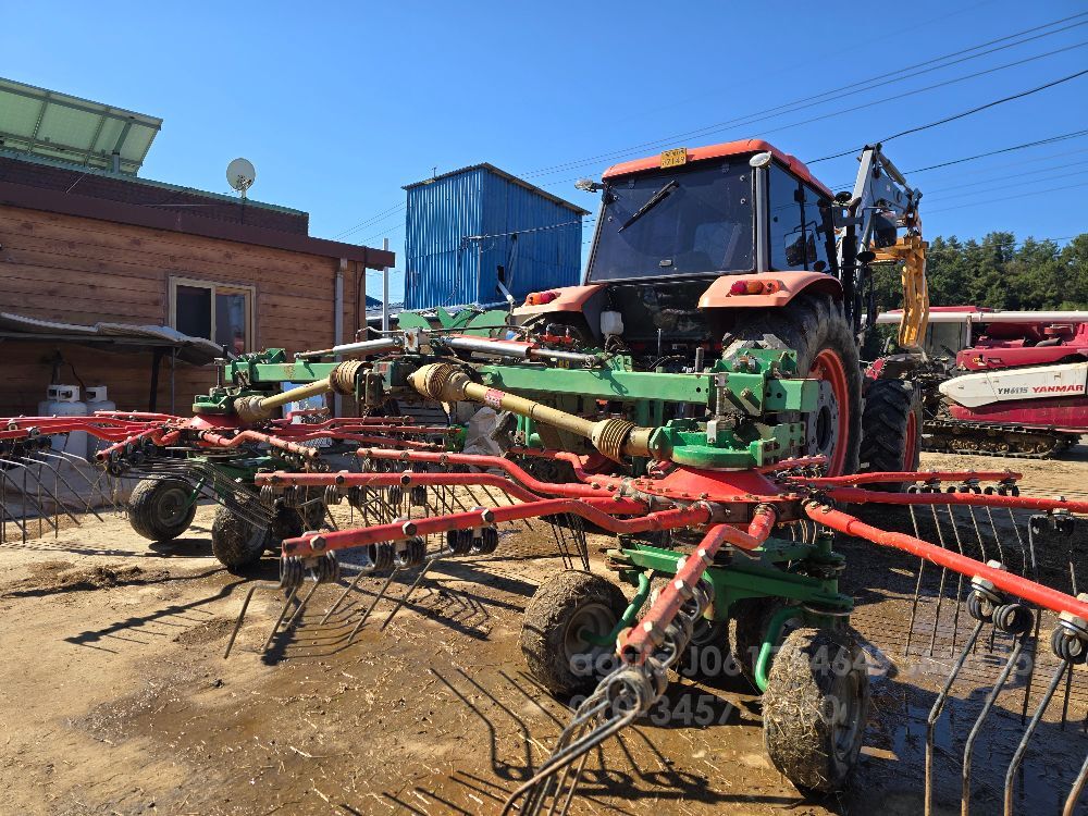  Rake 레이크  뒤우측면