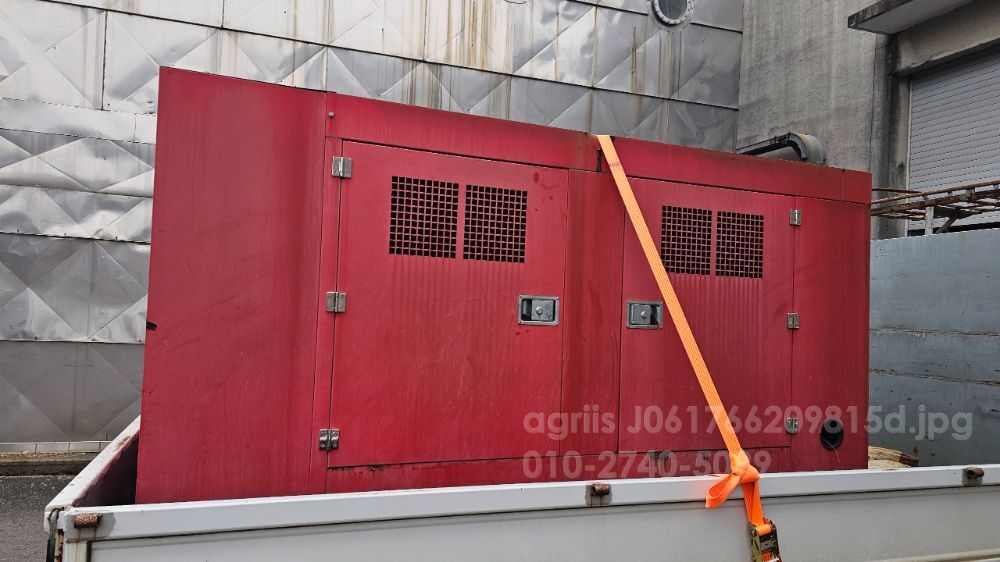 썬테크 발전기 SAS-60D 뒤우측면