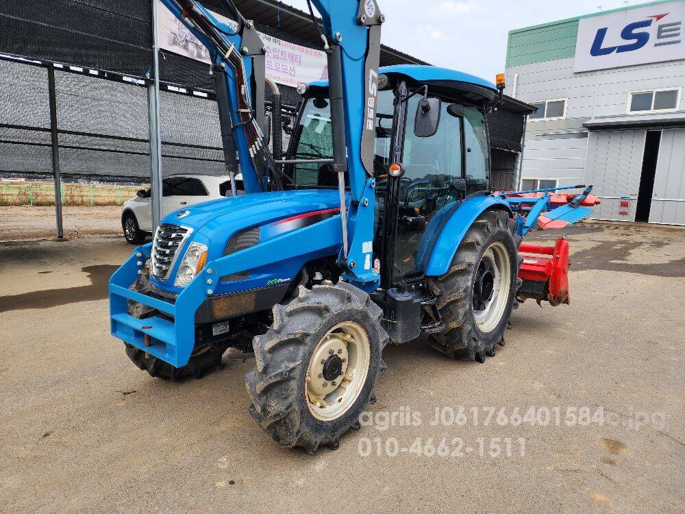 LS Tractor XU6168NCL (68.9hp) 앞좌측면