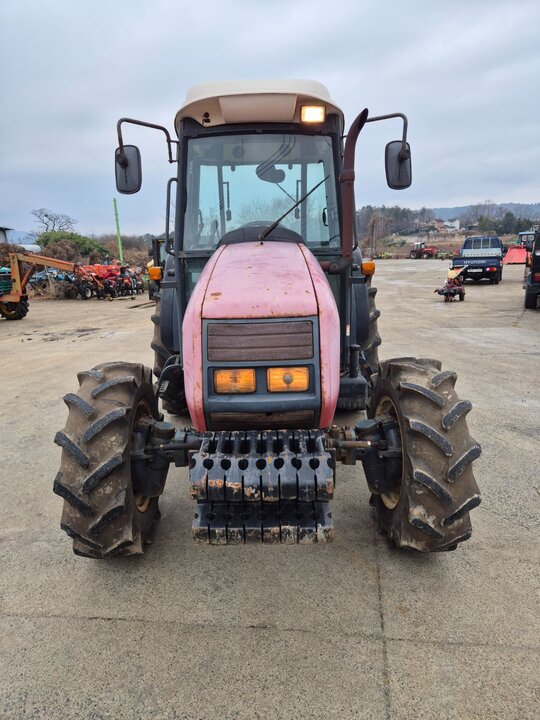 TYM Tractor T552 (55hp) 앞좌측면