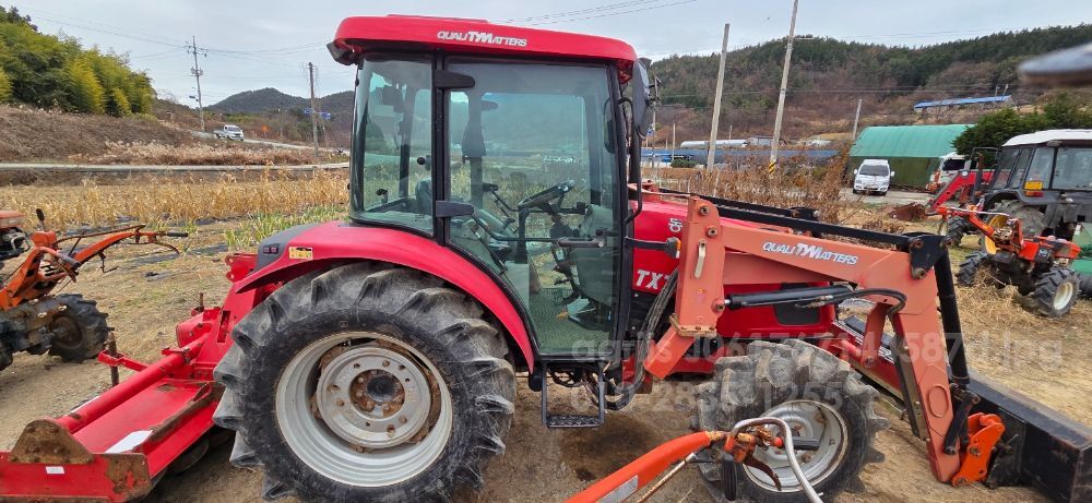 TYM 트랙터 TX703 (74마력) 뒤우측면