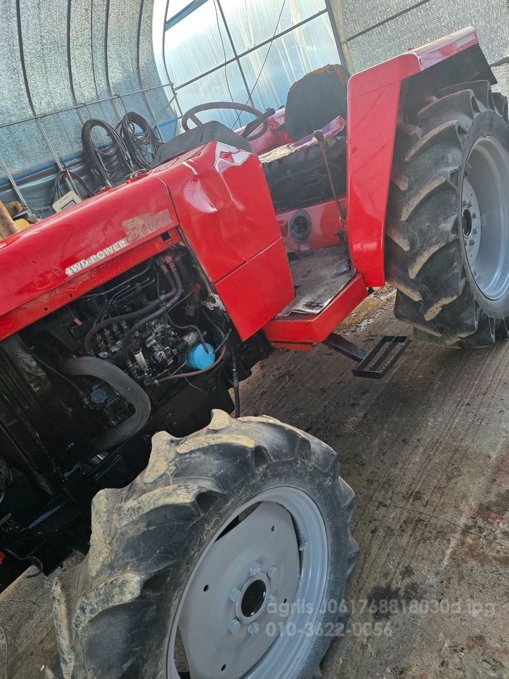 LS 트랙터 LT47.47마력 (35마력) 뒤우측면