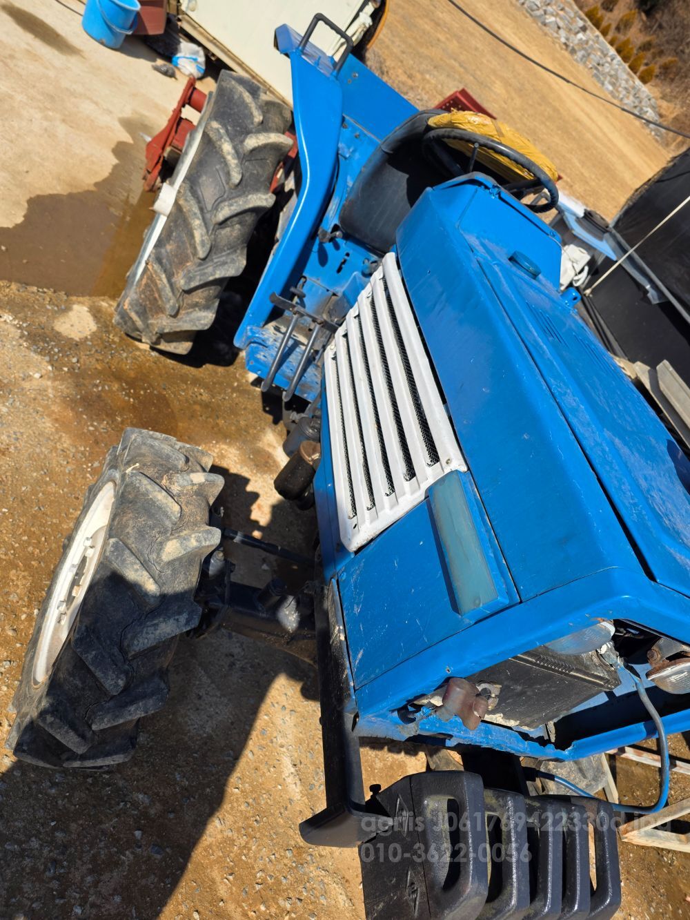 TYM Tractor 2140.21마력 (21hp) 뒤우측면