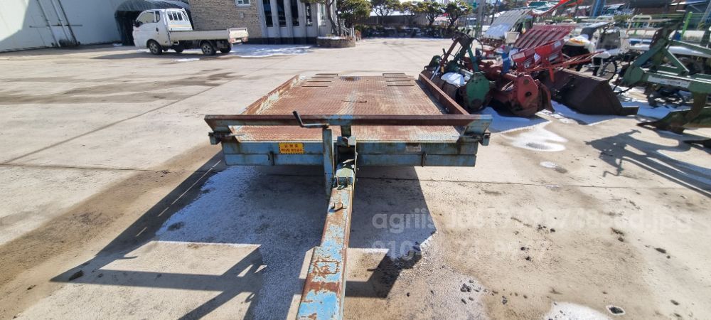 송암콤바인 추레라  트레일러 송암 콤바인 추레라 4.6조용 뒤우측면