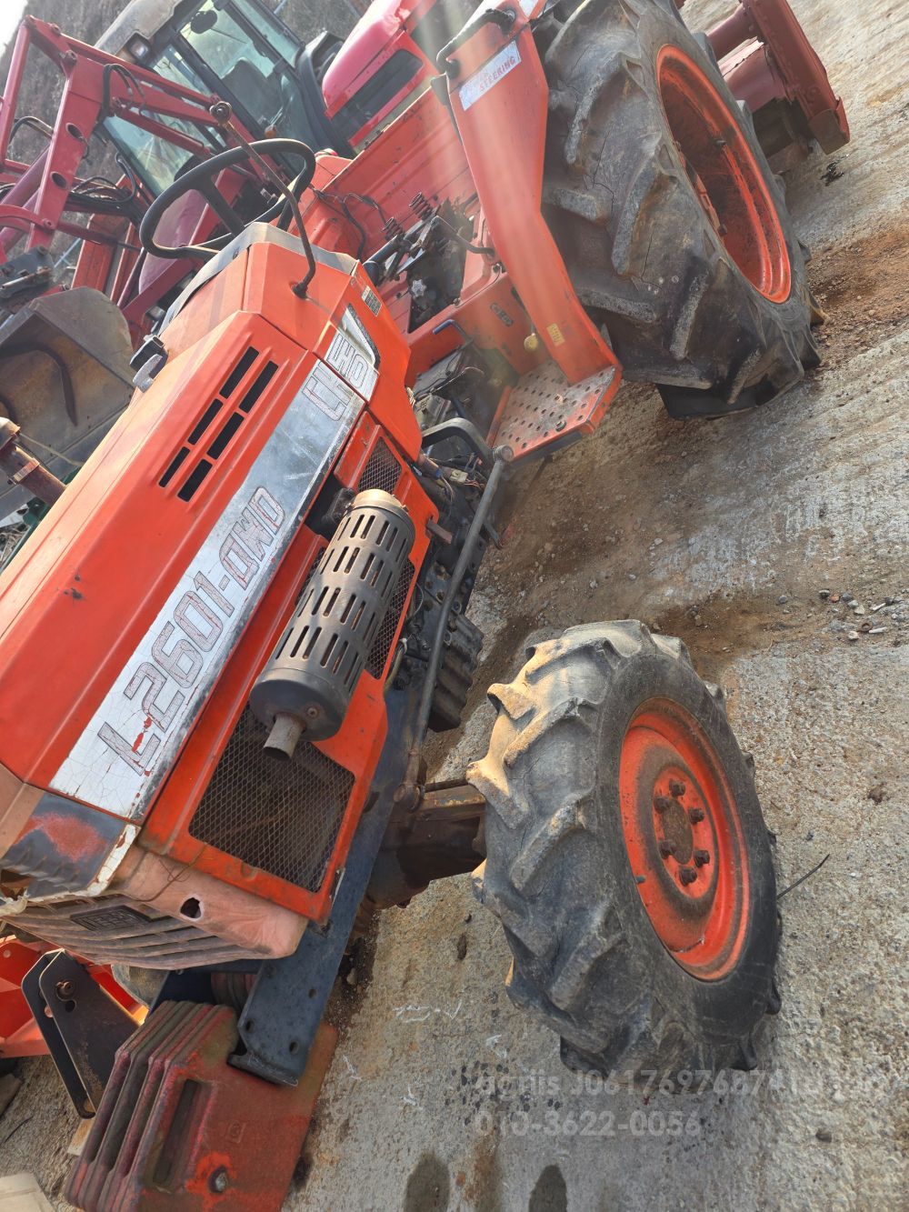 Daedong Tractor L2601 (26hp) 뒤우측면