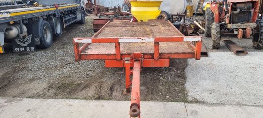 웅진 6조콤바인 추레라  트레일러 웅진 6조용 추레라 앞좌측면