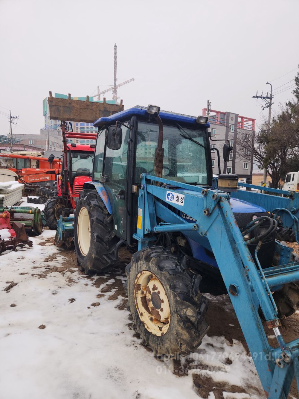 LS Tractor LT550DHNC (55hp) 뒤우측면