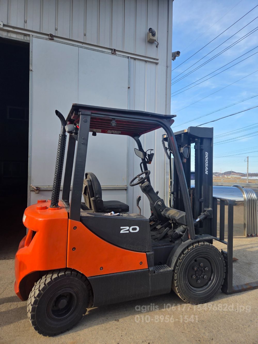 두산 지게차 Pro (2톤) 뒤우측면