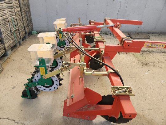 대성농기계 콩파종기 파종기 앞좌측면