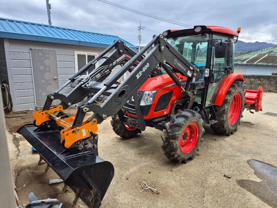 대동 트랙터 RX630PSC5 (63마력) 앞좌측면