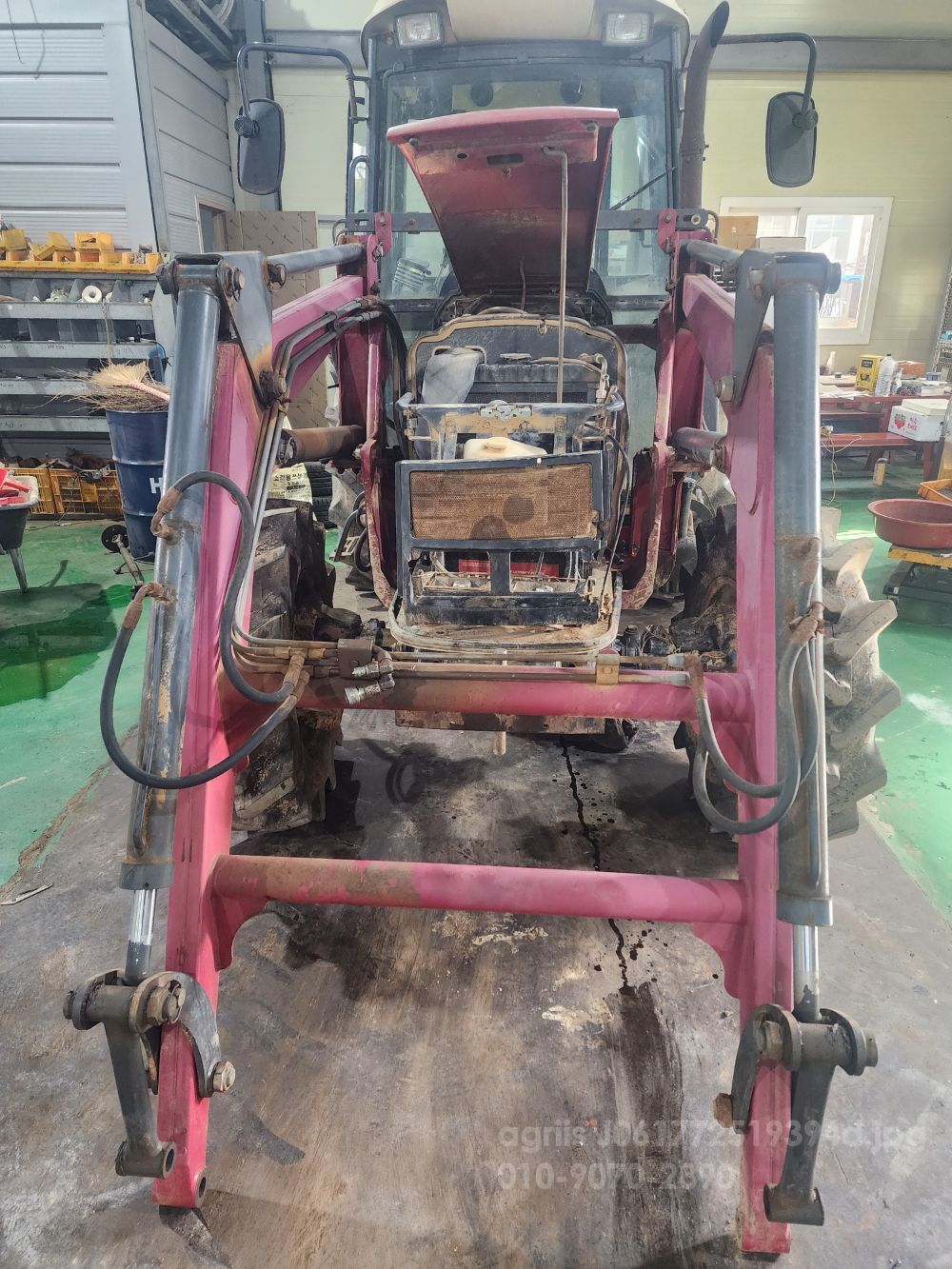 TYM 트랙터 T552 (55마력) 뒤우측면