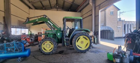 JohnDeere Tractor 6200 (85hp) 앞좌측면