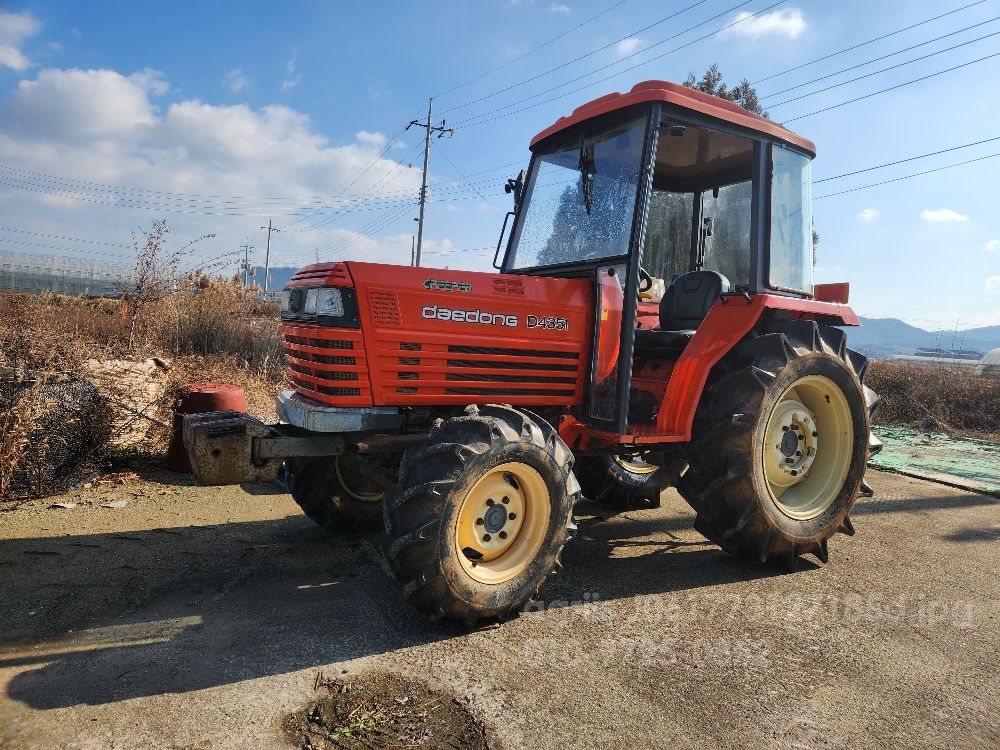 대동 트랙터 D4351 (43마력) 뒤우측면