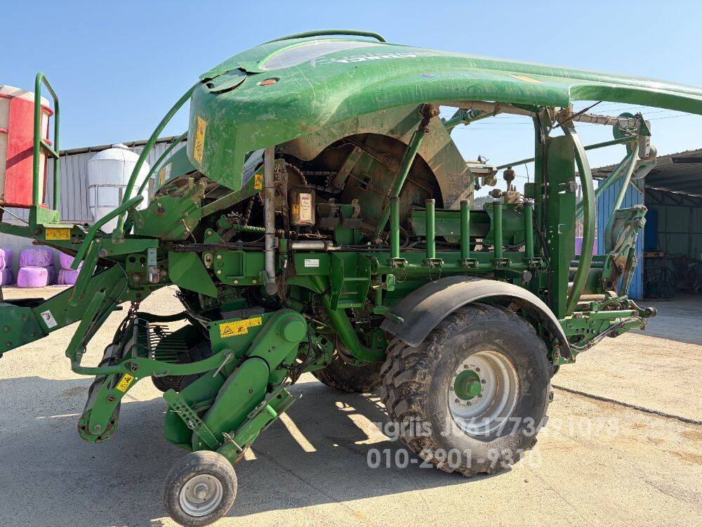  Round Baler 퓨전3플러스  뒤우측면