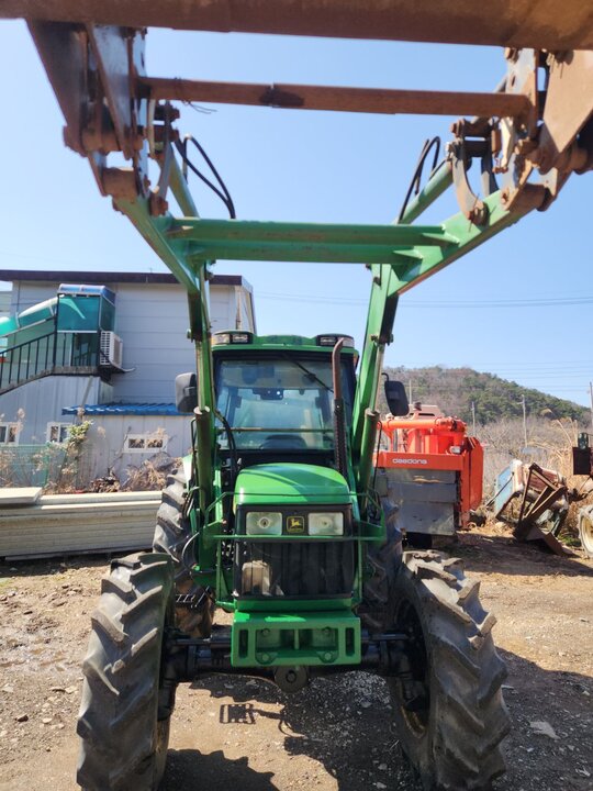 JohnDeere Tractor 5410 (75hp) 앞좌측면