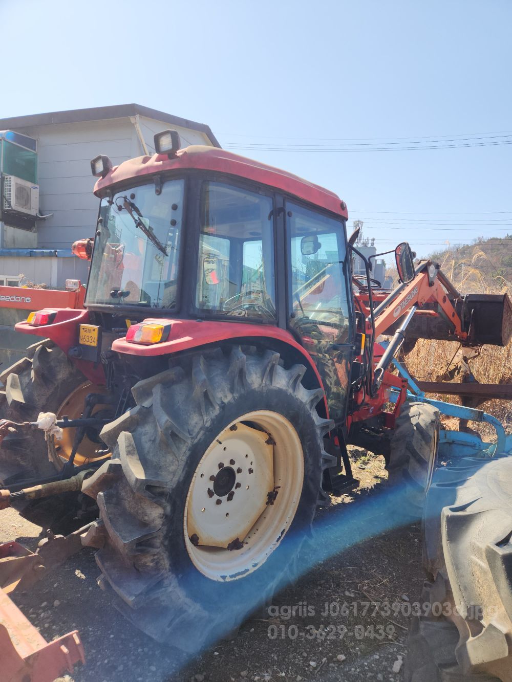 Kukje Tractor 5805 (58hp) 뒤우측면