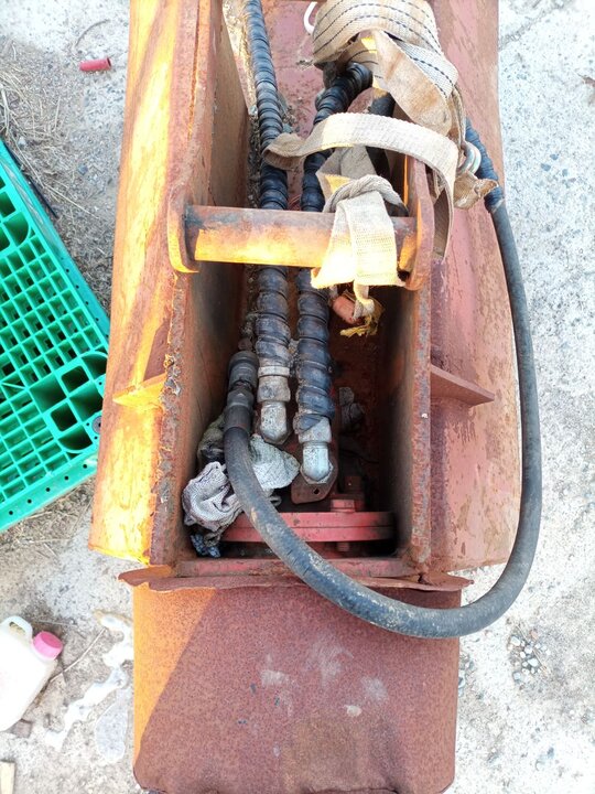  Excavator 공업사공투제초기 (5톤) 앞좌측면