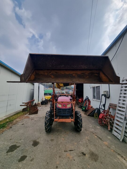 TYM Tractor T390 (39hp) 앞좌측면