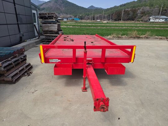 진성 트레일러 트레일러 앞좌측면