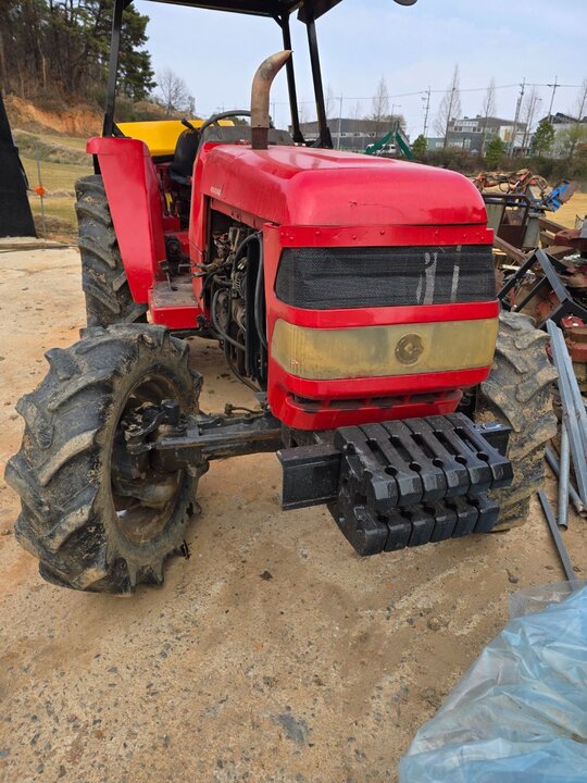 LS 트렉터  LT530  앞좌측면