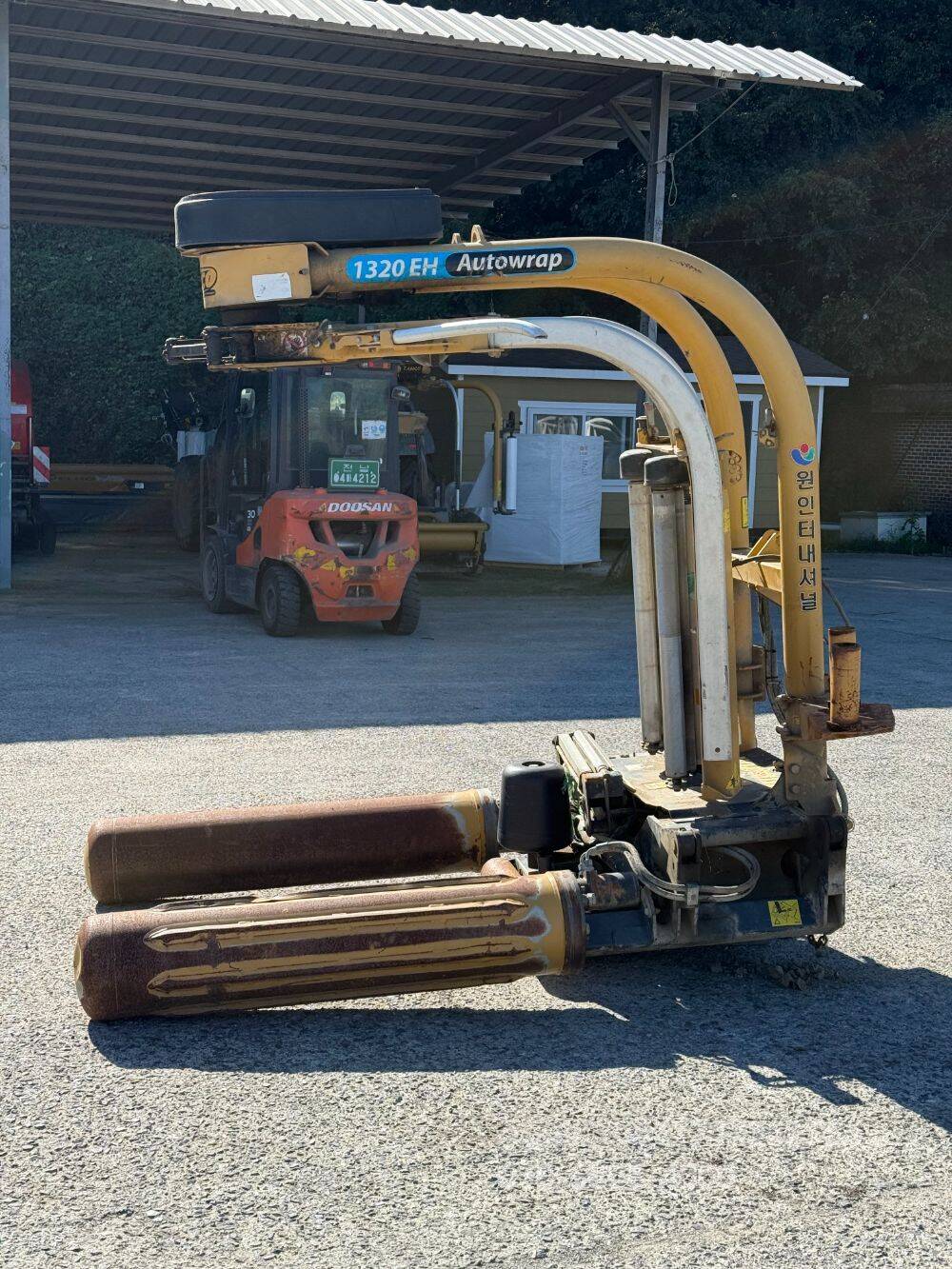  Bale Wrapper 1320EH  뒤우측면