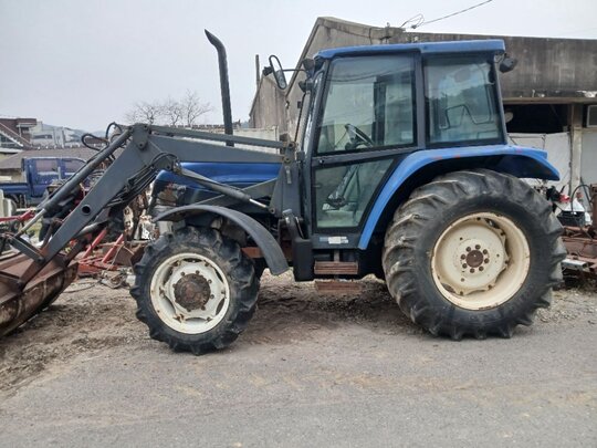 NewHolland Tractor L85 (85hp) 앞좌측면